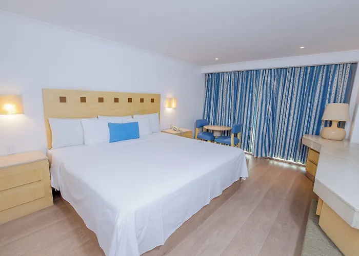 Stella Maris Hotel 4*