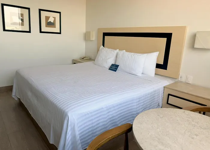 Stella Maris Hotel 4*